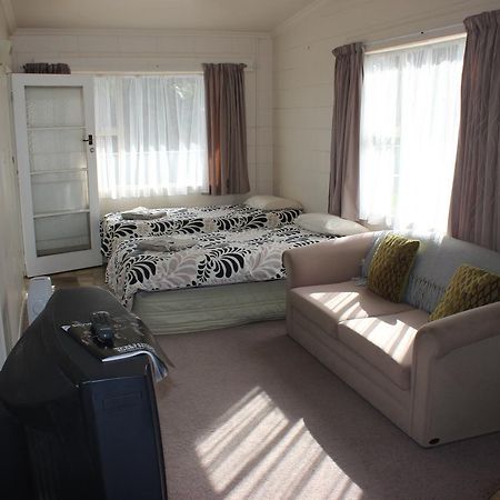 Ranui Motel โอโพทิกิ ภายนอก รูปภาพ