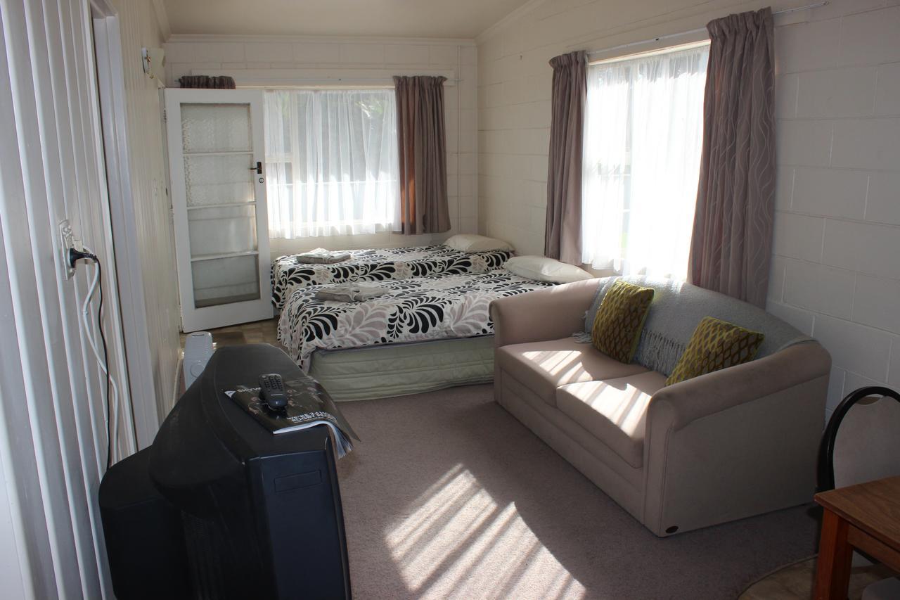 Ranui Motel โอโพทิกิ ภายนอก รูปภาพ