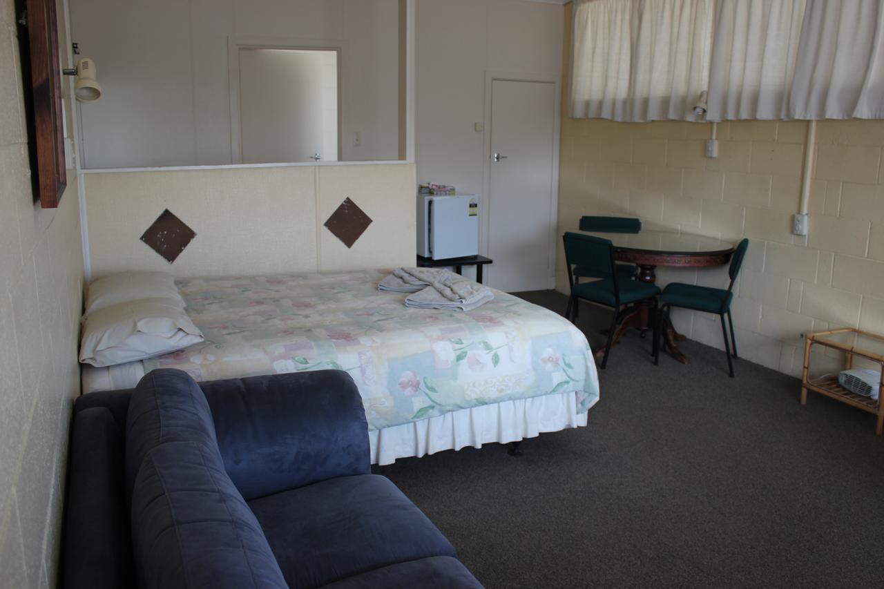 Ranui Motel โอโพทิกิ ภายนอก รูปภาพ