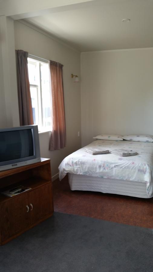 Ranui Motel โอโพทิกิ ภายนอก รูปภาพ