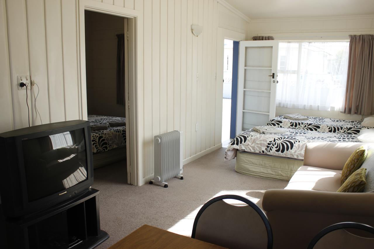 Ranui Motel โอโพทิกิ ภายนอก รูปภาพ